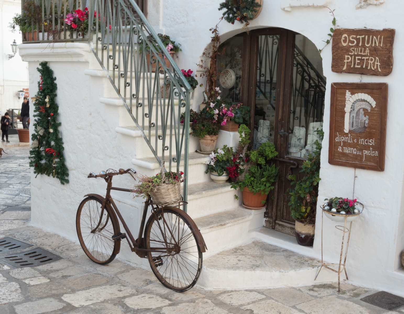 An Unparalleled December Experience: The Best Masseries in Puglia